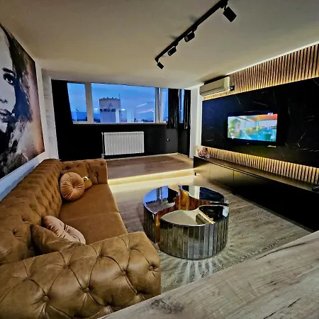 Elisa Rooftop Luxury