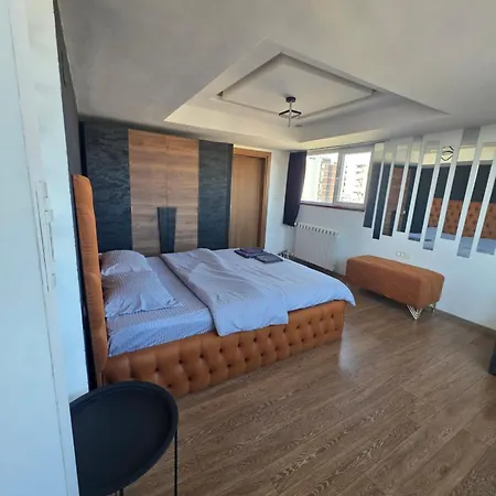 Elisa Rooftop Luxury *