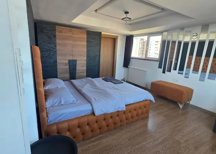 Elisa Rooftop Luxury *